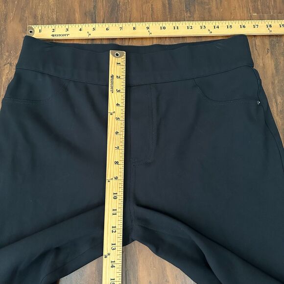SPANX Ponte Ankle Legging Pants w Back Pockets in Black - Picture 9 of 10